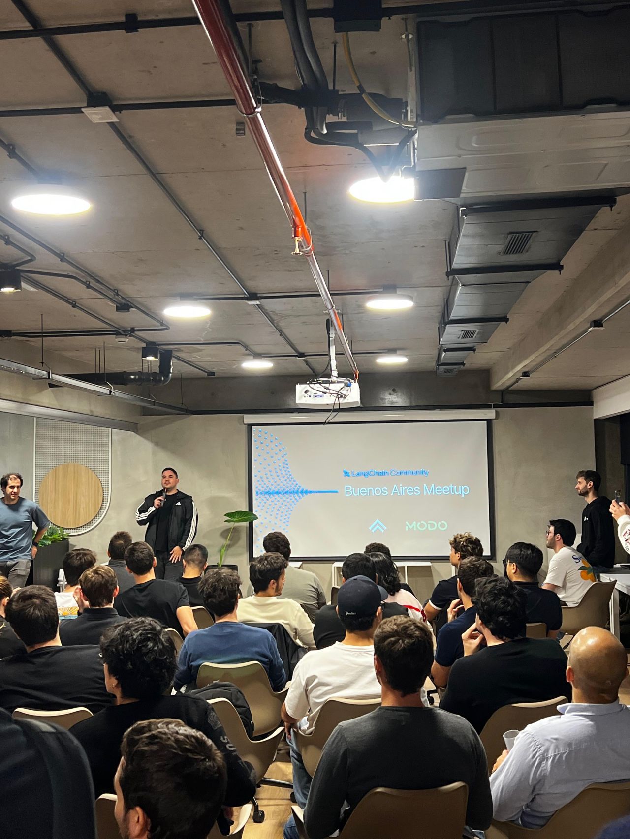 Buenos Aires LangChain Meetup at MODO